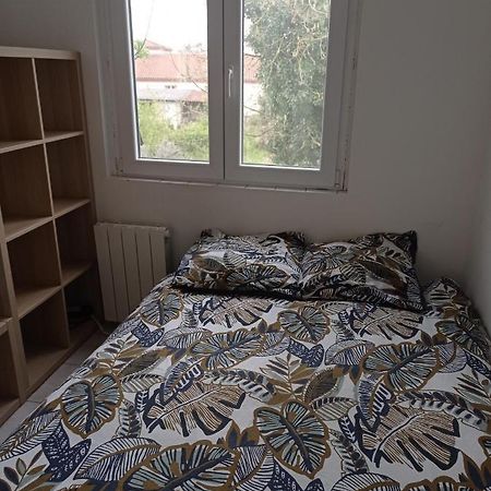 Studio Efficace, Calme Et Comfortable Apartment Albi Bagian luar foto