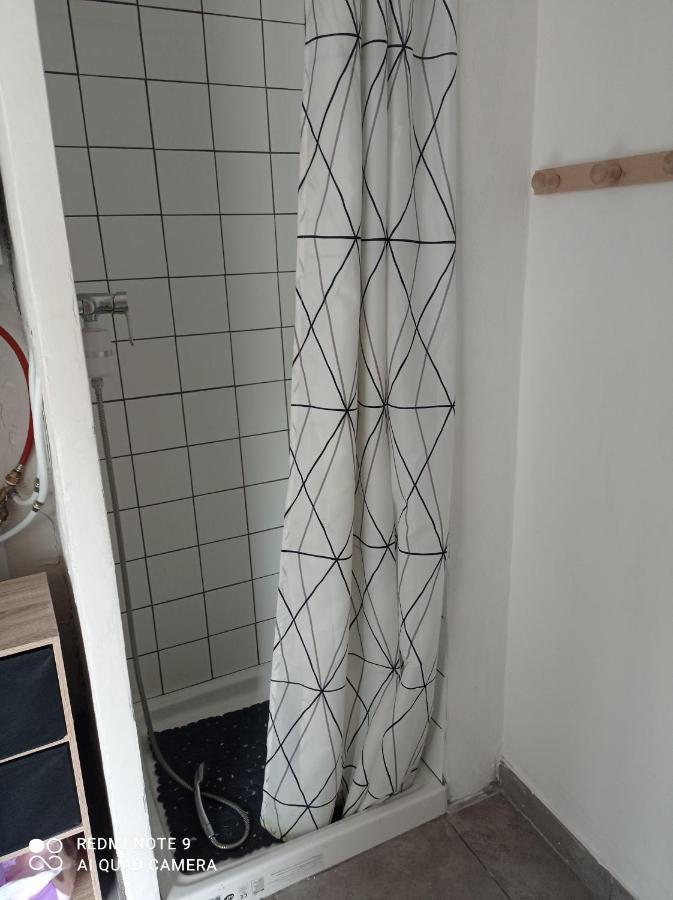 Studio Efficace, Calme Et Comfortable Apartment Albi Bagian luar foto